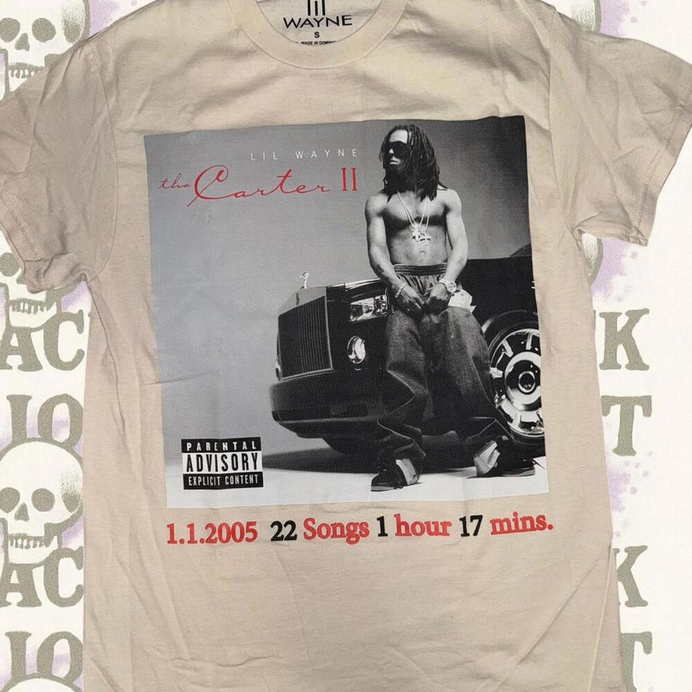 🔥 Lil Wayne “Tha Carter II” Album Tee 🔥